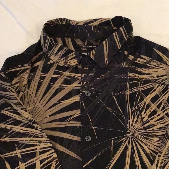 Kenneth Cole Sunburst Button Up Shirt Size Medium - Picture 2 of 3